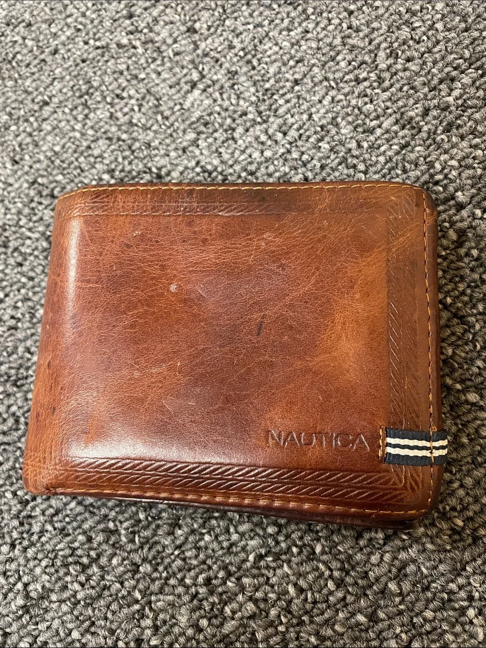 Vintage Nautica Genuine Leather Men’s Wallet. Made in India. Brown. GUC